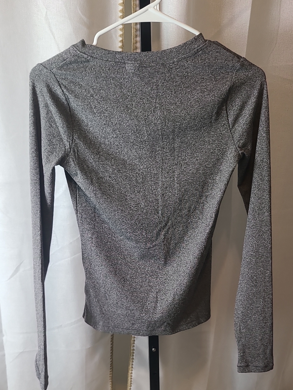 Athleta Uptempo Ribbed Henley Top In Grey XXS - Picture 3 of 3